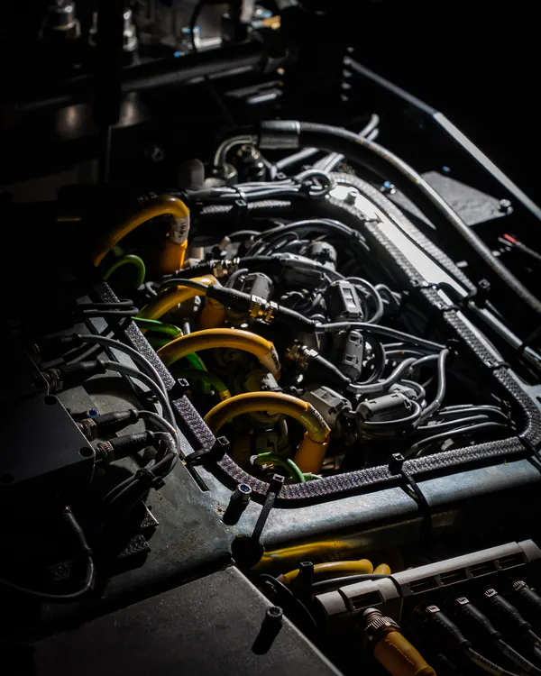 Dettaglio dei sistemi elettrici di RC 3075
